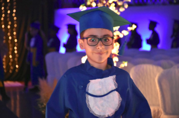 Foto - Formatura de encerramento dos 5º anos do ensino fundamental dia 12 de dezembro de 2024