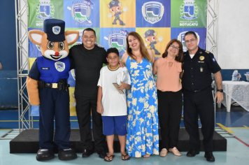 Foto - Patrulha da Paz realiza formatura e premia os destaques de 2024