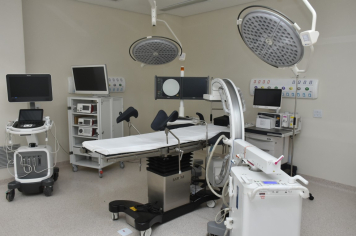 Foto - Entrega da revitazação do Hospital do Bairro