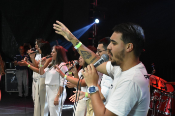 Foto - Botucatu 170 anos - Culto Campal e Show do cantor gospel Paulo Cesar Baruk