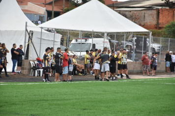 Foto - Prefeitura de Botucatu entregou novo campo de futebol no Jardim Palos Verdes