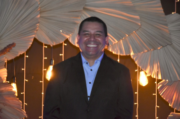 Foto - Formatura de encerramento dos 9º anos do ensino fundamental II e EMEJA dia 13 de dezembro de 2024