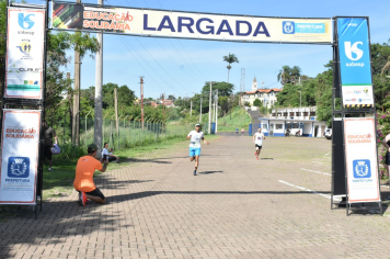 Foto - Secretaria de Educação promoveu 6ª Corrida e Caminhada Educação Solidária