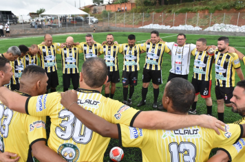Foto - Prefeitura de Botucatu entregou novo campo de futebol no Jardim Palos Verdes