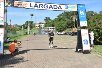 Foto - Secretaria de Educação promoveu 6ª Corrida e Caminhada Educação Solidária