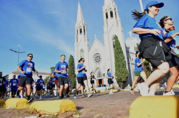 Foto - Aniversário de Botucatu - Corrida Anos Luz