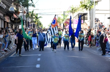 Foto - Aniversário de Botucatu - Ato Cívico e Desfile