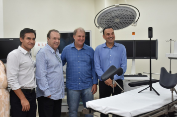 Foto - Entrega da revitazação do Hospital do Bairro