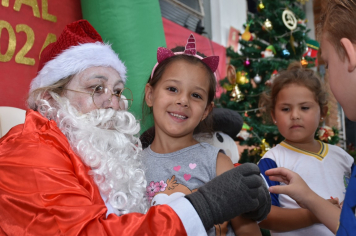 Foto - Festa de Natal dos alunos do CEI José Luiz Amat