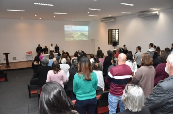 Foto relacionada - Prefeitura realiza cerimônia de posse dos Conus em Botucatu