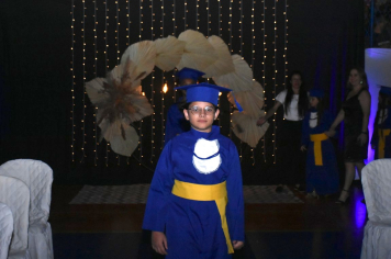 Foto - Formatura de encerramento dos 5º anos do ensino fundamental dia 11 de dezembro de 2024