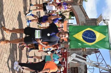 Foto - Secretaria de Educação promoveu 6ª Corrida e Caminhada Educação Solidária