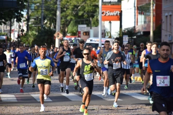 Foto - Aniversário de Botucatu - Corrida Anos Luz