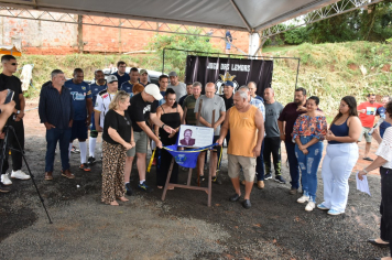 Foto - Prefeitura de Botucatu entregou novo campo de futebol no Jardim Palos Verdes