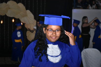 Foto - Formatura de encerramento dos 5º anos do ensino fundamental dia 11 de dezembro de 2024