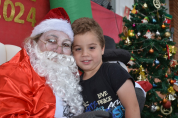 Foto - Festa de Natal dos alunos do CEI José Luiz Amat