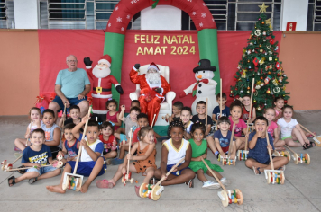 Foto - Festa de Natal dos alunos do CEI José Luiz Amat
