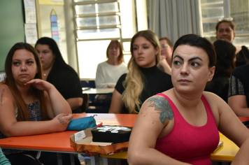 Foto - Estagiários recebem capacitação para serviços de educação especial 