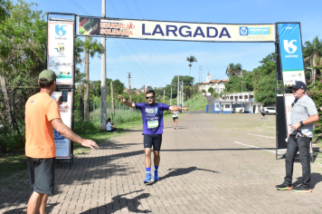 Foto - Secretaria de Educação promoveu 6ª Corrida e Caminhada Educação Solidária