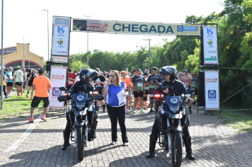 Foto - Secretaria de Educação promoveu 6ª Corrida e Caminhada Educação Solidária