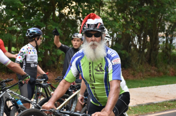 Foto - Prefeitura entrega primeira ciclovia rural as margens da Avenida Odilon Cassetari, que liga a Rodovia Gastão Dal Farra.