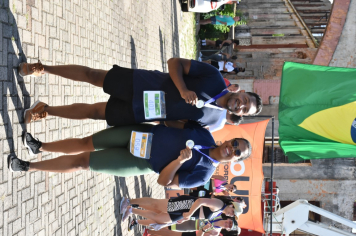 Foto - Secretaria de Educação promoveu 6ª Corrida e Caminhada Educação Solidária