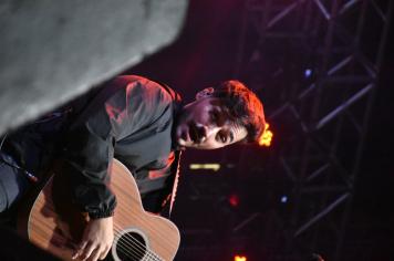 Foto - Botucatu 170 anos - Missa Campal e Show com o cantor Thiago Brado