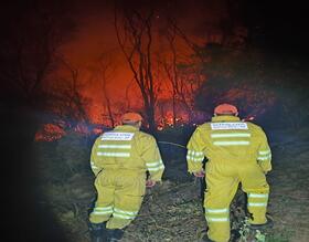 Defesa Civil de Botucatu ajuda a combater incêndios em Bofete