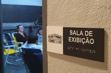 Cineclubinho Parafofos exibe “Hair Love” e promove oficina “Meu Cabelo Mágico”