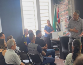 Prefeito Fábio Leite assina Chamamento Público para esportes em Botucatu