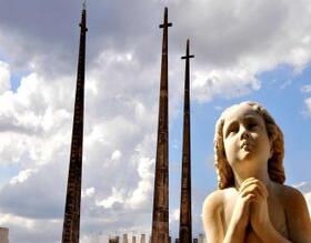 Limpeza de túmulos para o Dia de Finados deve ser feita até 30 de outubro