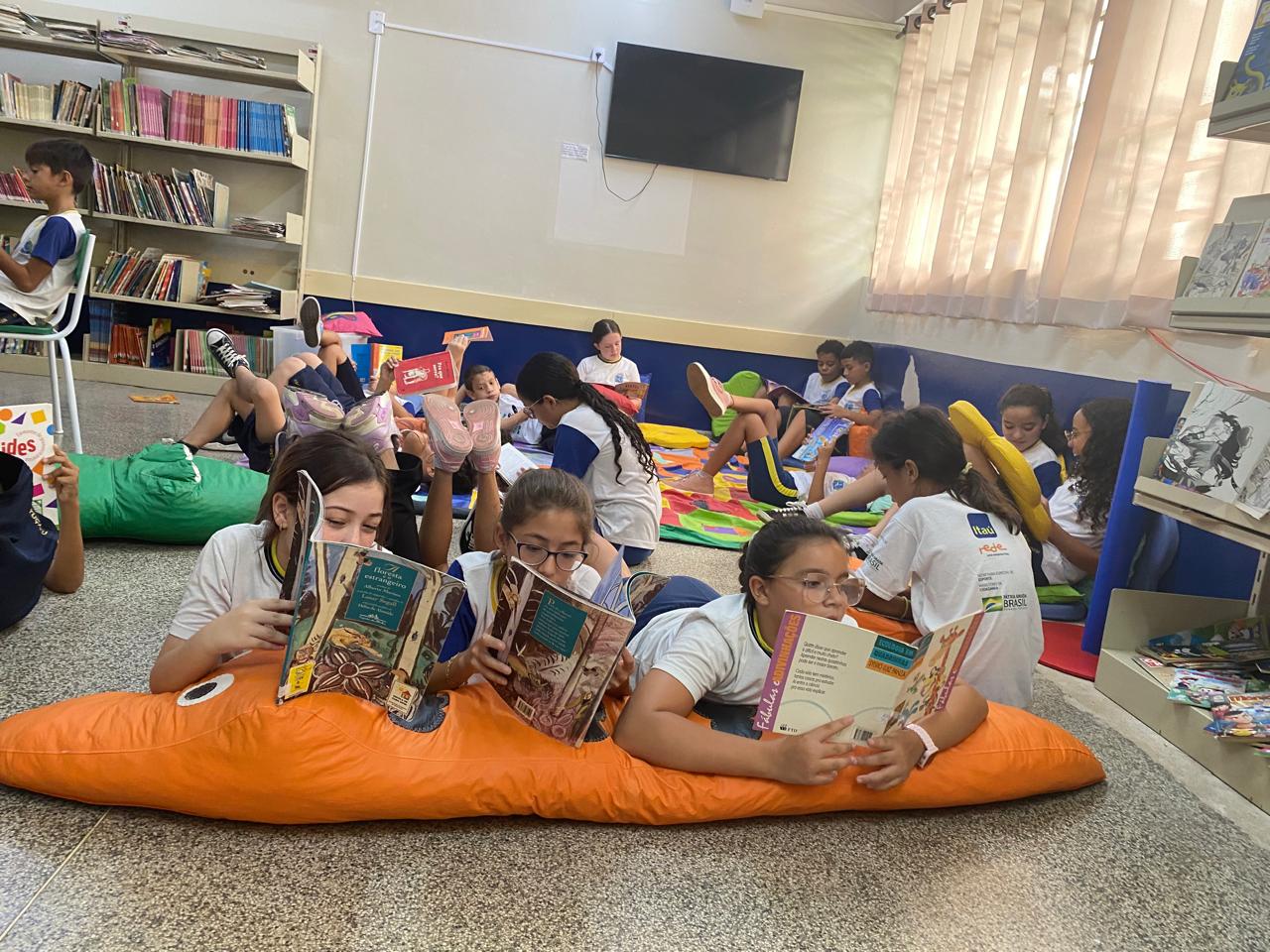 Cardosinho inicia o ano letivo com estímulo à leitura e aos cuidados com a Dengue