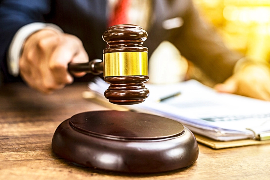 Prefeitura realizará leilão de equipamentos e automóveis