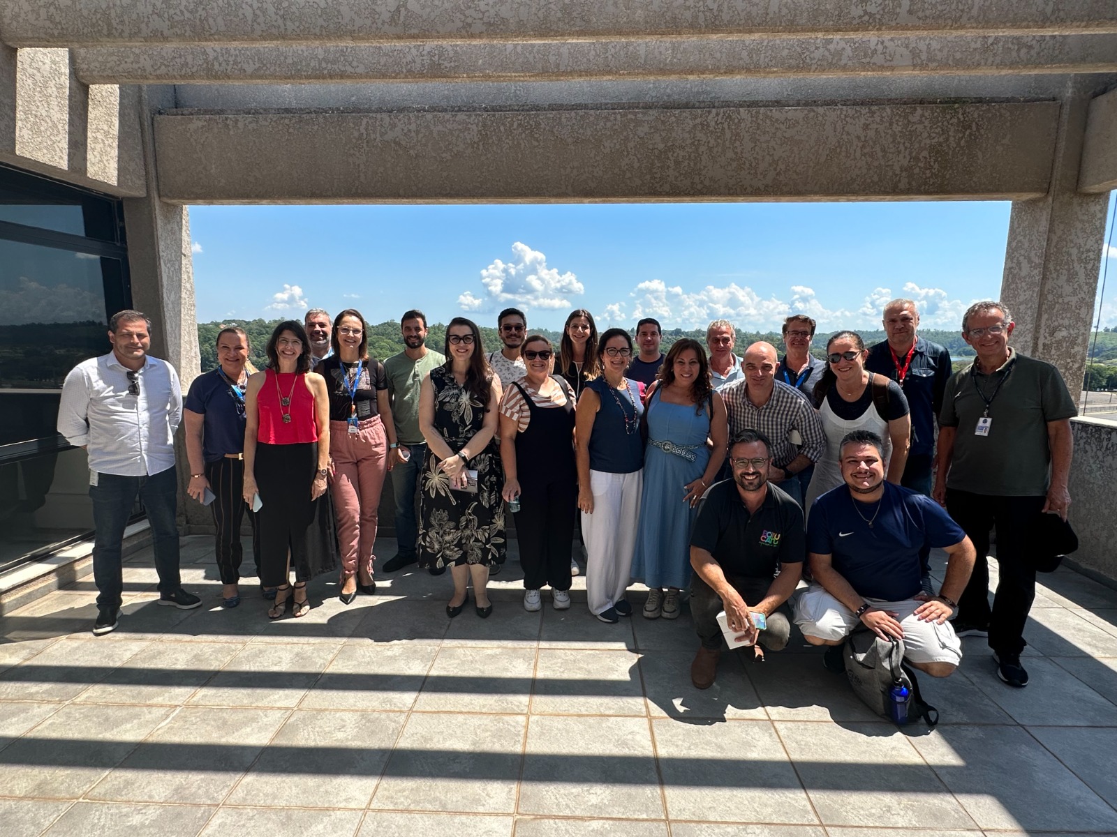 Comitiva de Botucatu realiza visita técnica à DAE Jundiaí para estudo de modelo de parque