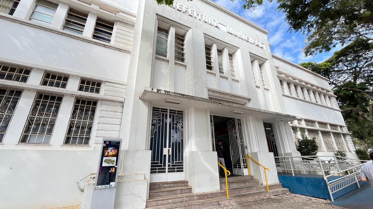 Confira o expediente das repartições públicas municipais nos feriados de Natal e Ano Novo